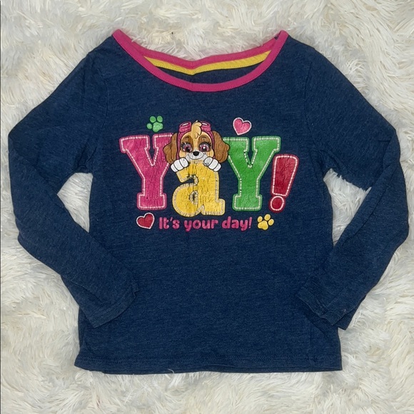 ♥️ Blue and Pink Long Sleeve Tee with Colorful Graphic - Picture 1 of 2
